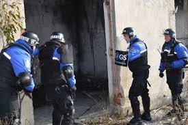 333 din 8 iulie 2003privind paza obiectivelor, bunurilor, valorilor şi protecţia persoanelor. Nggs Angajeaza Agenti De Interventie Nggs Ng Grupul De Securitate