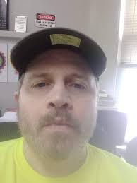 Which Miller High Life beer can version is older and tougher to find?