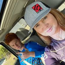 Jodi Dahl's Instagram, Twitter & Facebook