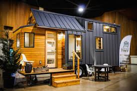 Kootenay Tiny Home Minuscule Maison Moderne Maison Petite Maison Mobile