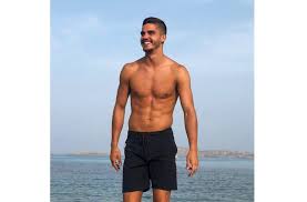 Milan'da forma giyen portekizli golcü andre silva, yaklaşık 1 yıldır sara rodrigues ile birliktelik yaşıyor. O Que E Bom Acaba Rapido Jogador Andre Silva Despede Se Das Ferias Em Altas Temperaturas