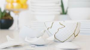 The flaw is seen as a unique piece of the object's history which adds to its beauty and strength. Kintsugi The Value Of A Broken Bowl The Younique Foundation