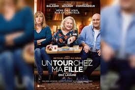 Distributie retour chez ma mère. Un Tour Chez Ma Fille La Suite De Retour Chez Ma Mere En Avant Premiere Pour La Fete Des Meres Sortiraparis Com