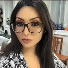 Priscilla Bennett's Instagram, Twitter & Facebook