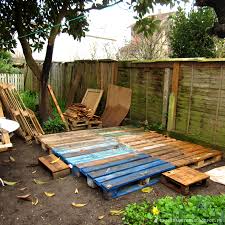 Petite Terrasse En Palette Canape Palettes Terrasse Palette Faire Une Terrasse Terrasse Bois