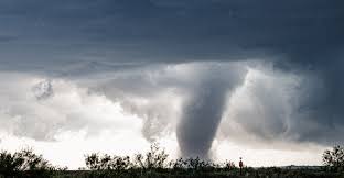 Can we forecast tornadoes better with AI? | Vox