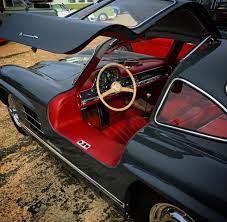 Pin By Di Izaguirre On C A R S M O T O R C Y C L E S Mercedes Benz 300 Mercedes Benz European Cars