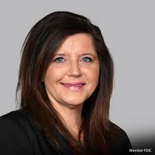 We're proud to announce a number of recent promotions within our Team. In  our Central Region, Barbara Houghton has been promoted to Senior District  Manager and Heather Russell has been promoted to