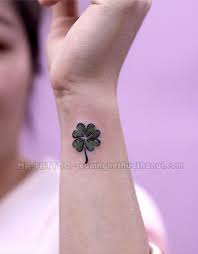 Hình xăm mini ở cổ chất. Ghim Tren Tattoos