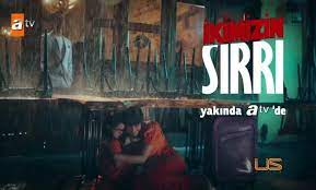 Bölümde rüzgar ile ada'nın evlilik sırrı ortaya çıkmak üzeredir. Ikimizin Sirri Dizisinin Konusu Nedir Dizinin Oyunculari Kimler Film Sinema Netobur