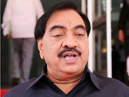 Mumbai Hooch tragedy: Congress demands Excise Minister Khadse's resignation  - The Economic Times