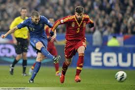 Suivez les transferts, les resultats ainsi que nos analyses des matchs de ligue. Photos Foot Karim Benzema Gerard Pique 26 03 2013 France Espagne Eliminatoire Coupe Du Monde 2014