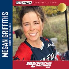 Like a scene straight out of Trailer Park Boys. Only at the QW5 compound  😂😂😂. @quinn_wentzel @wentzelbob @haydenmosa @gauge.key8