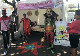 Check spelling or type a new query. Entre Culture Religieuse Et Musique Recreative Le Jeu Du Tambour Malbar Au Dipavali De La Reunion Archipelies