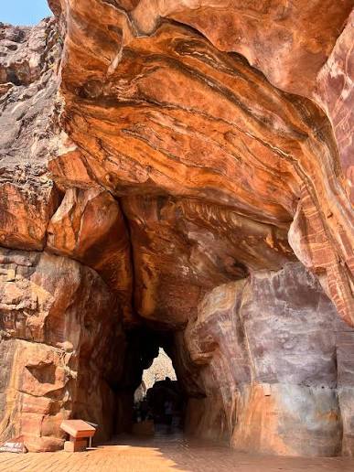 Rock Shelters of Bhimbetka Image 2
