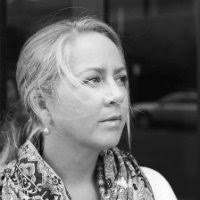 Louise Compton Email & Phone Number