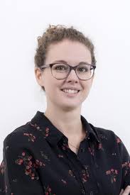 Anne Backes's Instagram, Twitter & Facebook