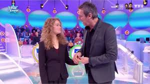 Dans les 12 coups de midi, il y a deux énigmes : 12 Coups De Midi Candice La Fille D Eric Rencontre Zette Dans Les Coulisses De L Emission Femme Actuelle Le Mag