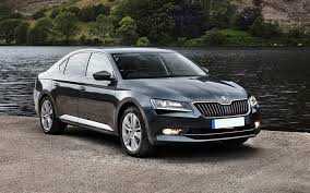 Download Wallpapers Skoda Superb 2017 4k Business Class Black Superb Sedan New Cars Czech Cars Skoda Besthqwallpapers Com Volkswagen Siyah Otomobil