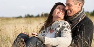 In tutte e due si ricordano proprio i bei momenti trascorsi assieme, si parla del carattere del. La Gratitudine Di Una Figlia Per I 37 Anni Di Matrimonio Dei Genitori