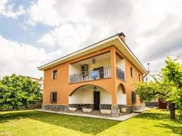Grañén piso en venta céntrico , 80 m2 útiles. Casas Rurales En Huesca Mundocasas Com