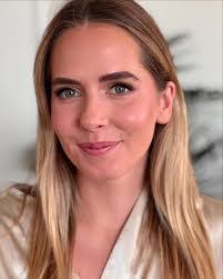 Courtney Liddle's Instagram, Twitter & Facebook