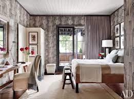 Here are a number of fabulous decorating ideas to help you make your guest bedroom comfortable, warm, and inviting. 21 Warm And Welcoming Guest Room Ideas Architectural Digest