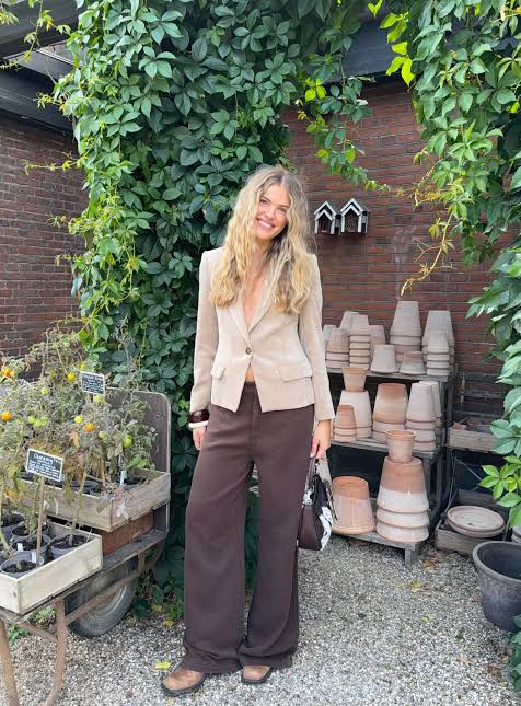 Emma Ställmark: Oslo Fashion Influencer Bio & Style Overview