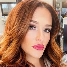 Natalie Rego's Instagram, Twitter & Facebook