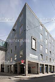 Ein angebot der blaues kreuz diakoniewerk mgmbh. Kammerspiele Blaues Haus Munchen Architektur Bildarchiv
