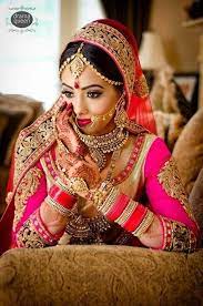 From the duolingo french dictionary: 20 Magnifiques Tenues De Mariage Indien Mariage Indien Vetements Indiens Tenue De Mariage Indien
