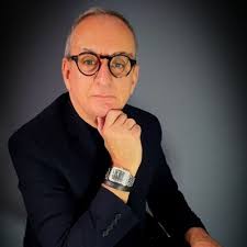 Parabéns a todos que tem a coragem de empreender no Brasil.