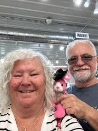 Headed to Pineville. Where are good places to eat?