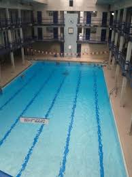Piscine De Pantin Horaires Tarifs Avis Piscine Construire Une Piscine Piscine Municipale