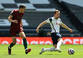 Tottenham played against wolverhampton in 2 matches this season. Sh4h16ubngh7om