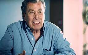 El actor mexicano alfonso zayas, famoso por haber sido parte del controvertido y popular cine de ficheras, falleció la noche del jueves en la ciudad de méxico a los 80 años de edad, informó su. Dhyfvjbtkmqqim