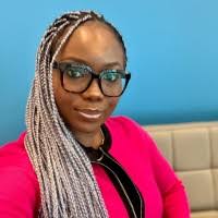 Correo electrónico y teléfono de Kavindu Katuwandeniya