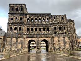 It was where the celtic treveri tribe (where the city got its name from) had resided. Hotel Porta Nigra Prices Reviews Trier Germany Tripadvisor