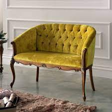 Divanetto classico in legno, a due posti. Divanetto 2 Posti Con Gambe Intagliate