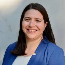 Tonia Foss's Instagram, Twitter & Facebook