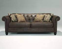 As3290138000 Chesterfield Sofa W Pillows 93 W X 38 D X 35 5 H Member Cost 799 Kunstleder Sofa Ashley Mobel Sofa Stoff