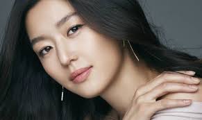 Jun Ji Hyun 2018: 'Legend Of The Blue Sea' Star Is Singer Han Yeo Reum's  Favorite Lookalike Compared To Song Hye Kyo, Park Bo Young : K-PEOPLE :  koreaportal