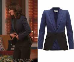 Lesbian icon & hot mess. The L Word Generation Q Season 1 Episode 1 Bette S Color Block Blazer Shop Your Tv