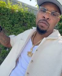 When surround yourself wit the right energy … don’t get no better than that  😎 , 4th of July Weekend 🎇