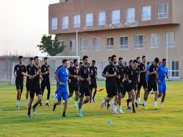 مواجهة الزمالك والاتحاد السكندري، تحولت من مباراة قمة معتادة بين الفريقين. Ø´Ø¨Ù‡ Ù†Ù‡Ø§Ø¦ÙŠ Ø§Ù„Ø²Ù…Ø§Ù„Ùƒ ÙˆØ§Ù„Ø§ØªØ­Ø§Ø¯ ÙŠØµØ·Ø¯Ù…Ø§Ù† Ø¨Ø­Ø°Ø± Ù…Ù† Ø£Ø¬Ù„ Ø§Ù„Ù…Ø¬Ø¯ Ù…ØµØ±Ø§ÙˆÙ‰