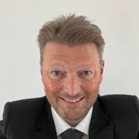 Lars Poulsen's Instagram, Twitter & Facebook