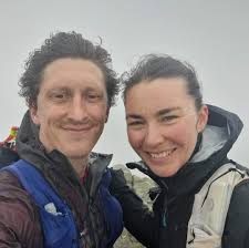 I love this pic our cameraman captured of me blowing a kiss to my orion  supporters Alison Taylor & family. We truly have the best people to run  with, support you, inspire