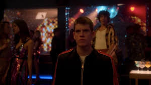 Yesterday (jun 14), focused on guzmán, caye and rebe and today's episode is all about nadia and guzmán. Jacket Worn By Guzman Miguel Bernardeau As Seen In Elite Season 2 Episode 1 Spotern