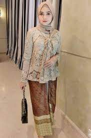 39 model baju brokat modern 2020 kebaya dress model baju brokat kebaya akad nikah nah buat anda yang bingung dalam mencari desain terbaru dan menemukan sisi kekompakan dalam sumber gambar : 50 Model Atasan Brokat Simple Modern Terbaru 2021