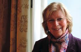 Cal Alums' Tradition Supports Education for 'the Children of the World'